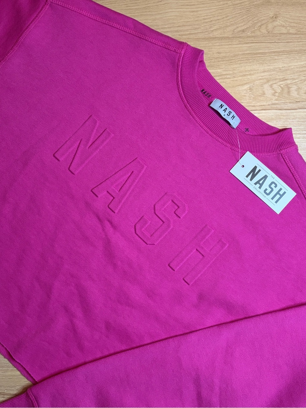 Nash BNWT Rose Pink Cropped Embossed Logo Sweatshirt Small